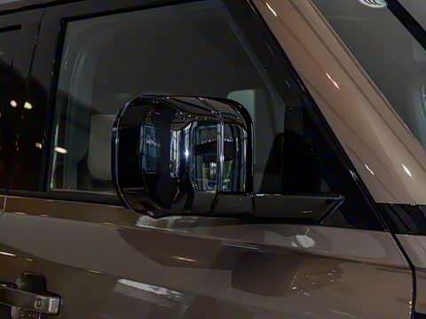 2025�� 110 3.0T P400 X-Dynamic HSE