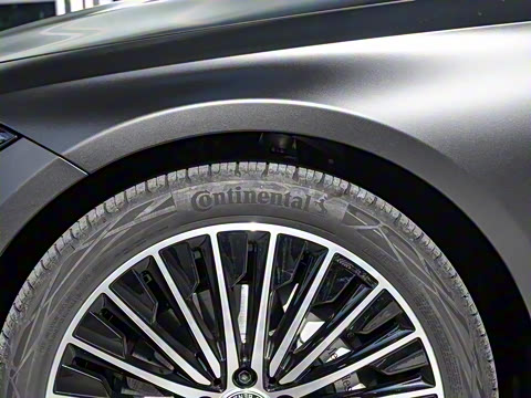 2025�� CLE 300 4MATIC �����ͽ��ܳ�