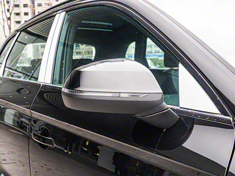 2025�� 45�����ذ� 45 TFSI ����������