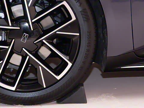 2025�� Max���̰�