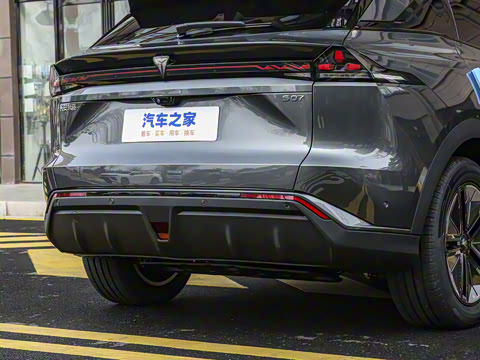 2025�� 520Max ��ΪǬ���Ǽ�ADS SE�����