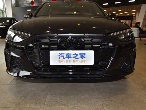 2024�� 40 TFSI ����������(��ҹ��)