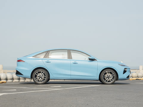 2025�� 520km ������