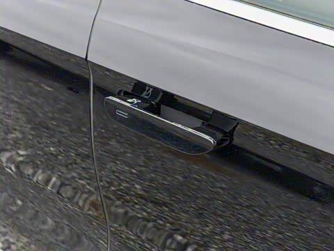 2025�� EV �Ǽݰ� 701KM������