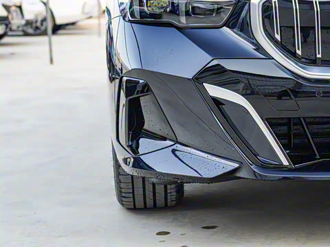 2025�� eDrive 40L M�˶���װ