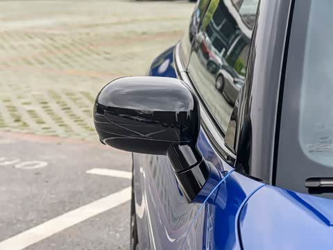 2025�� JOHN COOPER WORKS