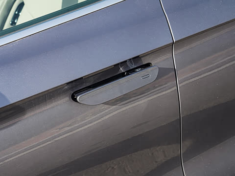 2025�� EV �Ǽݰ� 506KM�����