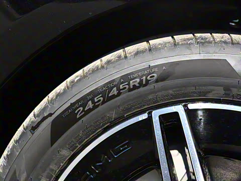 2025�� E 300 ʱ�����˶���