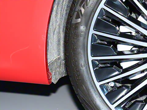 2025�� CLE 260 ������ܳ�