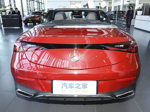 2025�� CLE 260 ������ܳ�