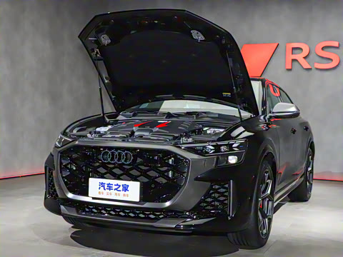 2025�� RS Q8 4.0T 45��������