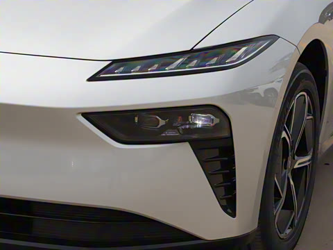 2025�� ���� 550AirѲ����