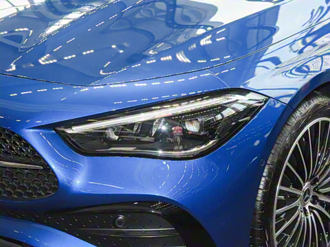 2025�� CLE 260 ���ܳ�