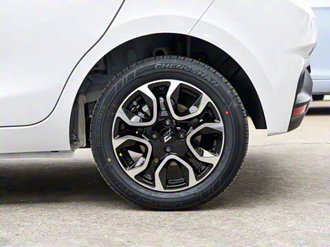 2025�� Plus 330KM������