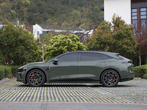 2025�� �����������Ǽݰ� 100kWh