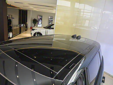 2025�� 3.0 L6 400PS ʢ���ӳ���