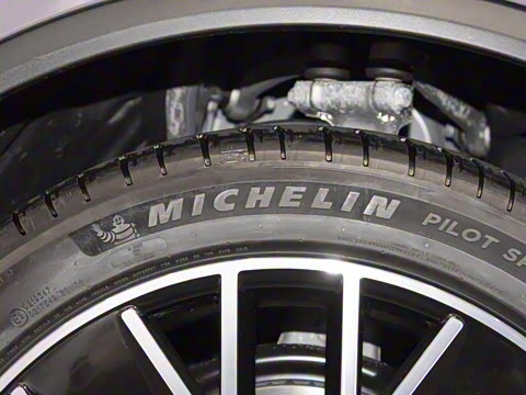 2024�� Macan ��������