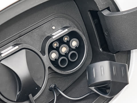 2025�� EV 545KM��Խ��