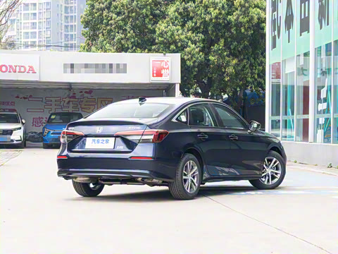 2025�� 240TURBO CVT ��ȤPlus