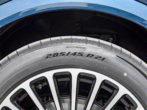 2025�� ���� Ultra�� 53.4kWh 5����