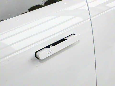 2025�� 400PS Dynamic SE