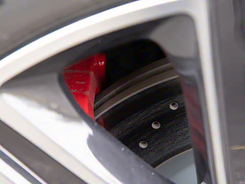 2025�� ���� 331km Ultra