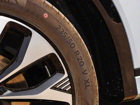 2025�� ���Ĵ� UItra 2.0T ������ �ǻ�������