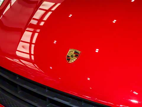 2025�� Macan 2.0T ���ΰ�