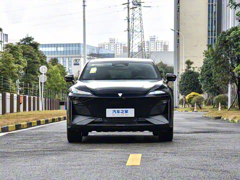 2025�� 285Max ��ΪǬ���Ǽ�ADS SE���̰�