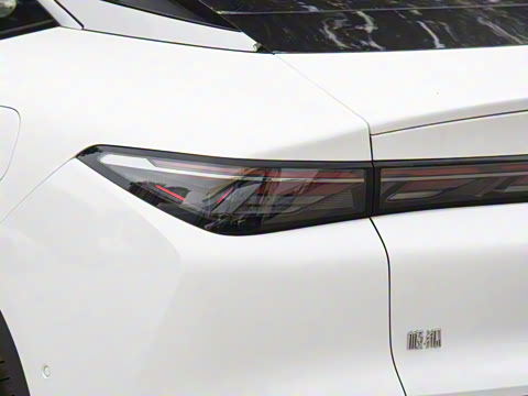 2025�� 560MAX 185kW