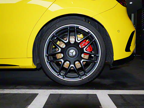 2024�� �Ŀ� AMG A 45 S 4MATIC+