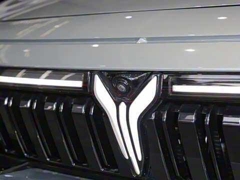 2025�� 318 259km ����̽����