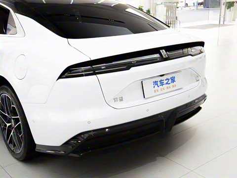 2025�� EV ����������