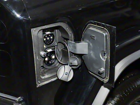 2025�� 401�������װ�