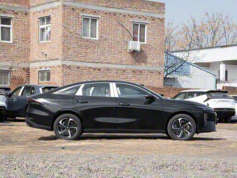 2025�� EM-i 140km ̽��+��