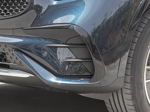 2025�� �Ŀ� GLC 260 L 4MATIC ������