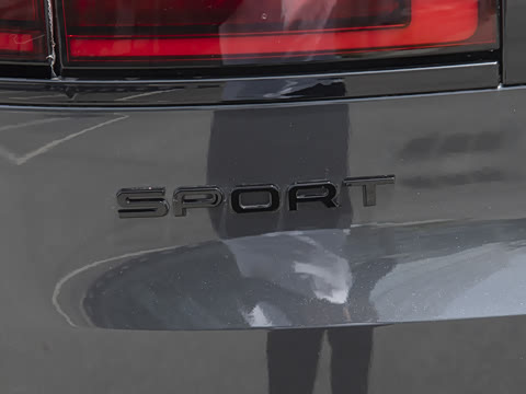 2025�� 400PS Dynamic HSE