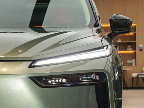 2025�� ���� Max