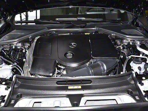 2025�� E 300 �������˶���