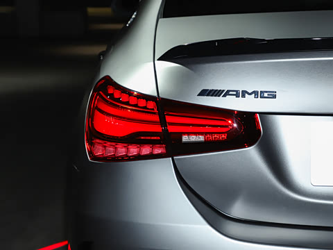 2025�� AMG A 35 L 4MATIC