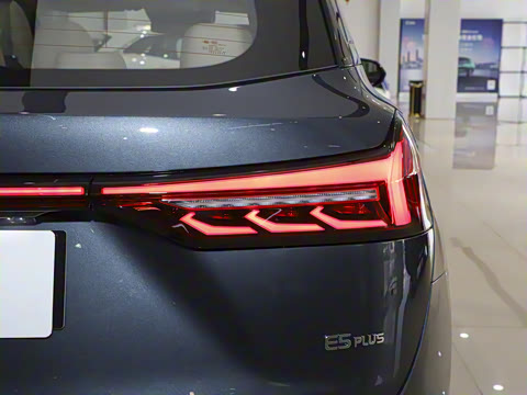 2025�� 165km ���������ж��ư� 5��