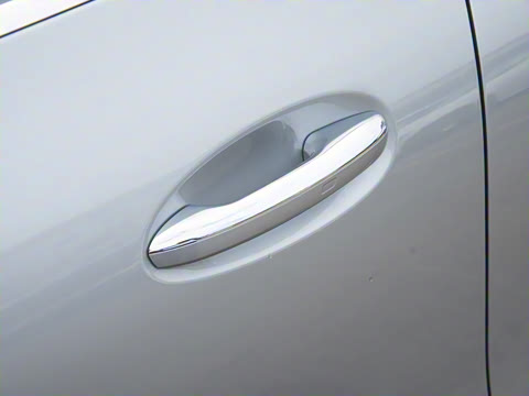 2025�� GLC 300 L 4MATIC ������ 5��