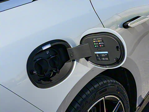 2025�� EV ���������״��콢��