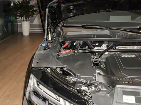 2025�� quattro 45�����ذ� 45 TFSI ������