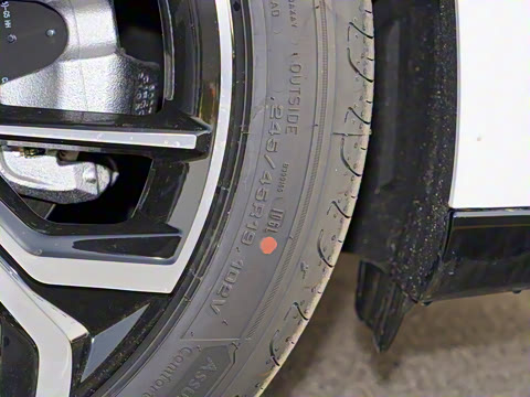 2025�� 700km Զ���Ǽݰ�