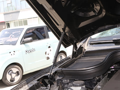 2025�� GLS 450 4MATIC ʱ����