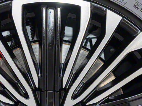 2025�� �Ŀ� Ultra���̰�