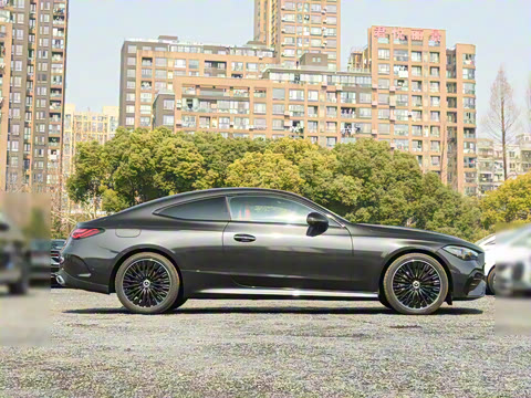 2025�� CLE 300 4MATIC �����ͽ��ܳ�
