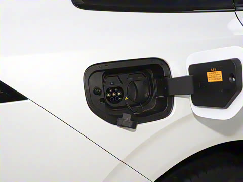 2025�� 636Ultra���Ȱ� 6��