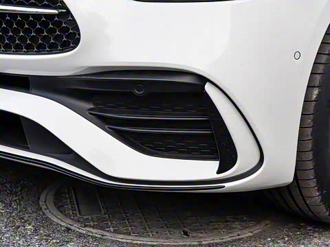 2025�� �Ŀ� C 260 L �ҹ�˶���